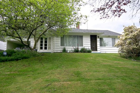 920 Leovista Avenue, North Vancouver