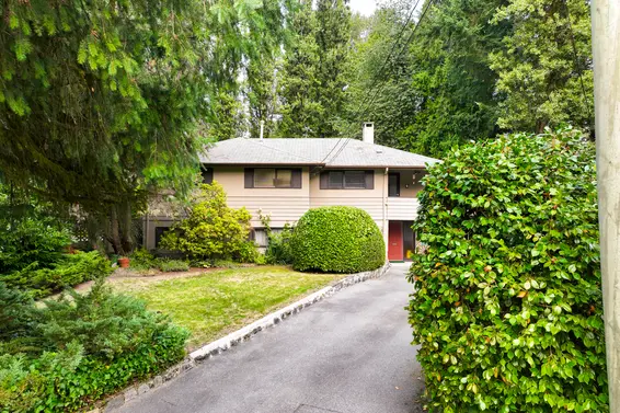 2830 Crestlynn Place, North Vancouver For Sale - image 28