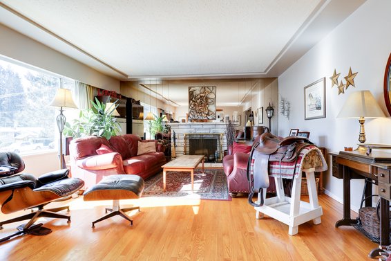 Living Room - 926 East 29th Street, North Vancouver