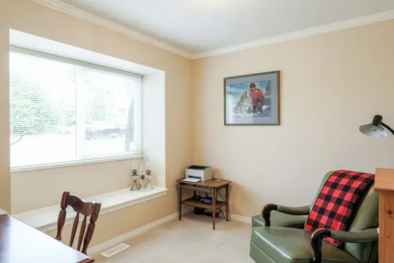 Den - 453 East 16th Street, North Vancouver  