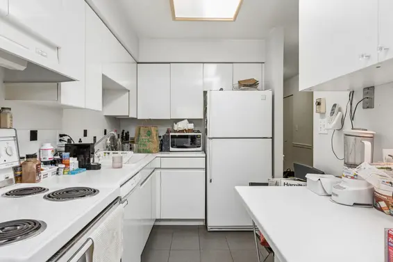 308 1327 East Keith Road, North Vancouver For Sale - image 10