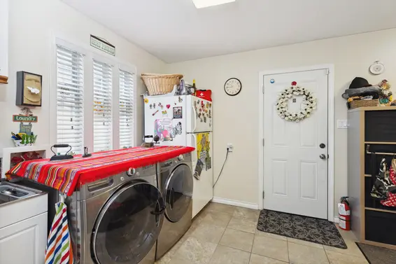 5825 Nancy Greene Way, North Vancouver For Sale - image 17