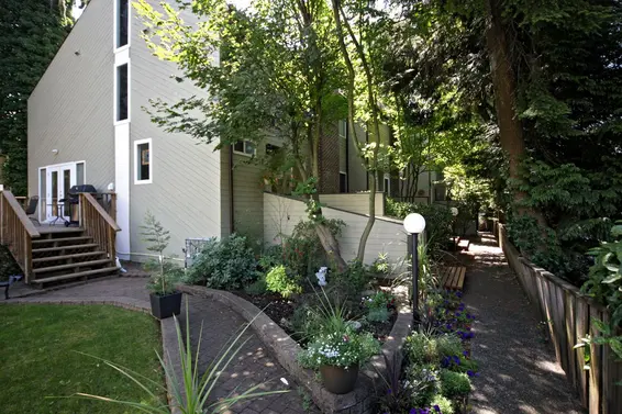 753 West Queens Road  