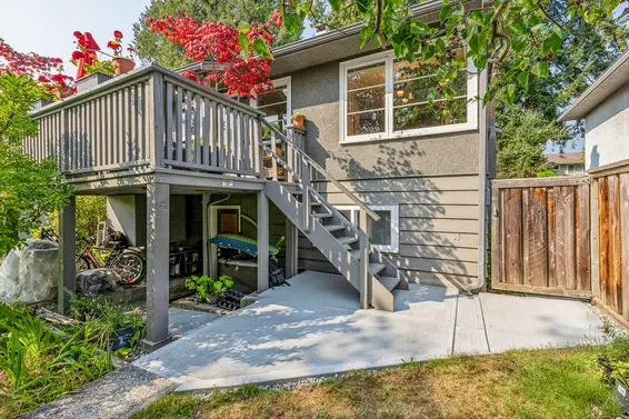 415 West 26th Street, North Vancouver For Sale - image 27