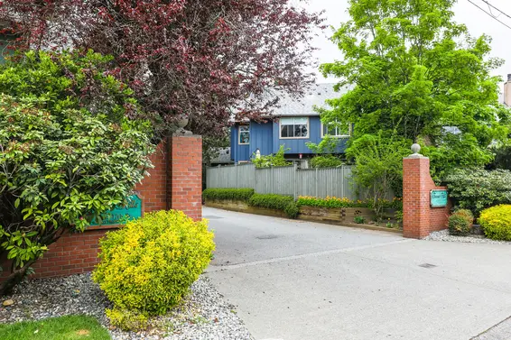 43-900 West 17th Street, North Vancouver