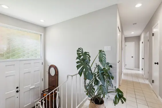 1170 Beaufort Road, North Vancouver For Sale - image 32