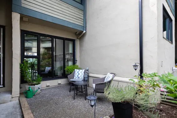 Patio - 1050 Lillooet Road, North Vancouver  