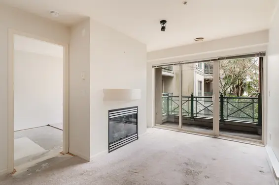 218 332 Lonsdale Avenue, North Vancouver For Sale - image 1