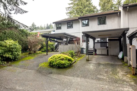 2060 Deep Cove Crescent, North Vancouver