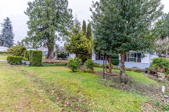 457 West 24th Street, North Vancouver For Sale - image 2