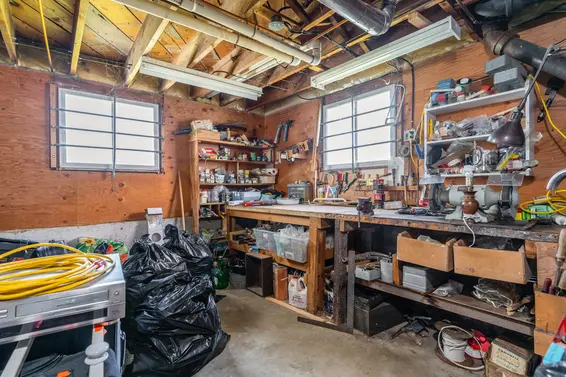 535 East 13th Street, North Vancouver For Sale - image 34