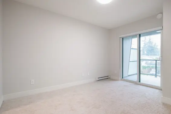 Bedroom - 203-1633 Tatlow Avenue  