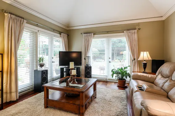 Family Room - 1220 East 14th Street  