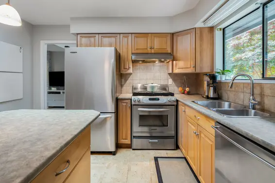 3535 Robinson Road, North Vancouver For Sale - image 11