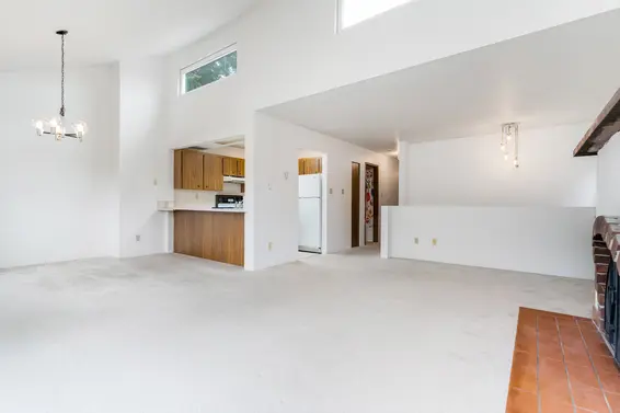2040 Sandown Place, North Vancouver For Sale - image 1