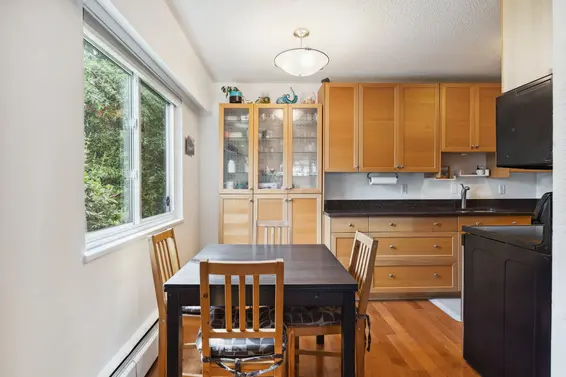 111 211 West 3rd Street, North Vancouver For Sale - image 6