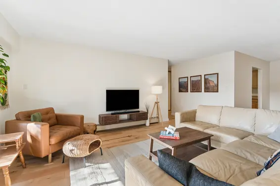 211 1385 Draycott Road, North Vancouver For Sale - image 5