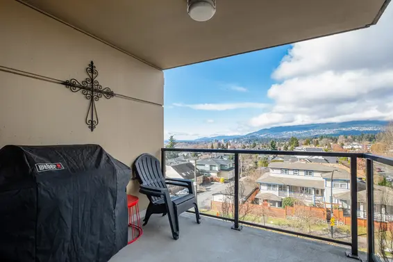 608 683 West Victoria Park, North Vancouver For Sale - image 25