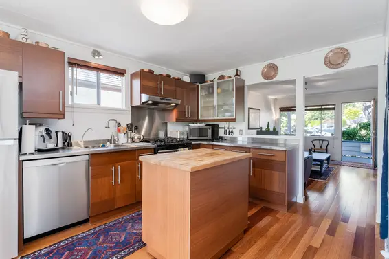 517 East 5th Street, North Vancouver For Sale - image 8
