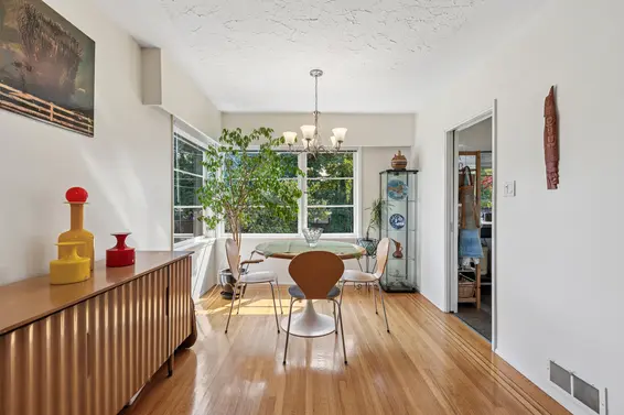 415 West 26th Street, North Vancouver For Sale - image 8