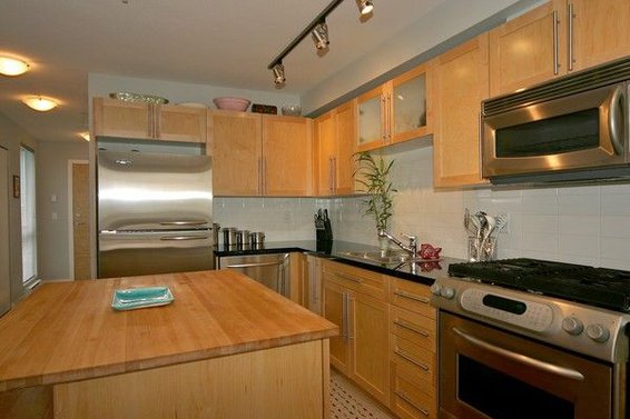 310-122 E 3rd Street, North Vancouver