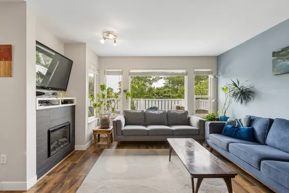 7 240 East Keith Road, North Vancouver For Sale - image 2