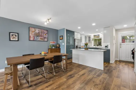 7 240 East Keith Road, North Vancouver For Sale - image 11