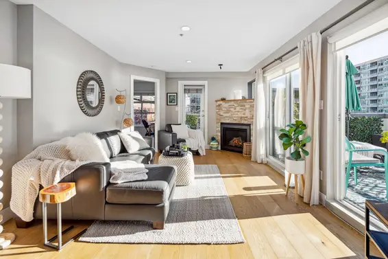 406 108 West Esplanade, North Vancouver For Sale - image 16