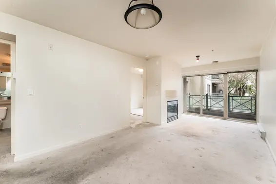 218 332 Lonsdale Avenue, North Vancouver For Sale - image 1