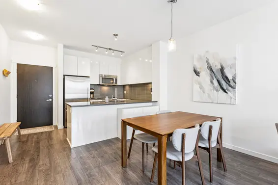 516 2665 Mountain Highway, North Vancouver For Sale - image 1