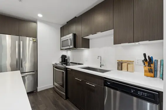 123 723 West 3rd Street, North Vancouver For Sale - image 1