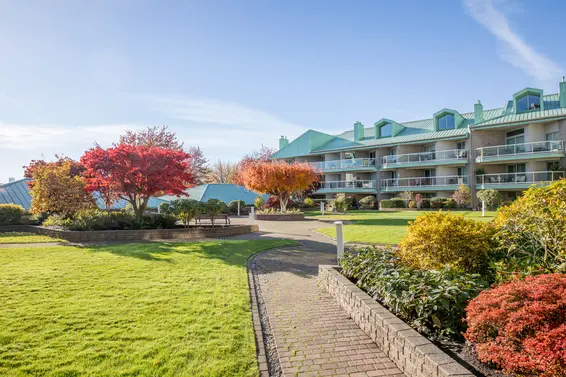 2105 33 Chesterfield Place, North Vancouver For Sale - image 30
