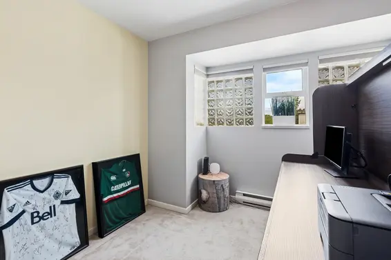 303 131 West 20th Street, North Vancouver For Sale - image 30