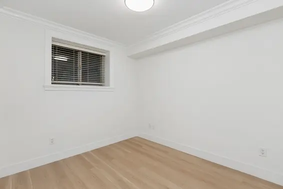 418 East 13th Street, North Vancouver For Sale - image 54