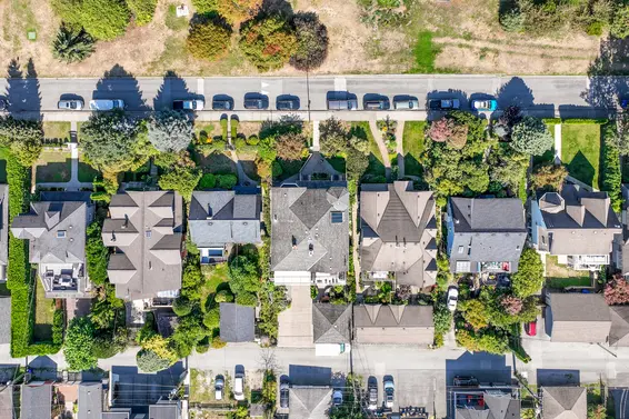2 221 West 6th Street, North Vancouver For Sale - image 61