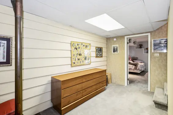693 East Kings Road, North Vancouver For Sale - image 31