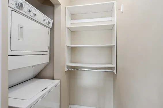 255 East 21st Street, North Vancouver For Sale - image 41
