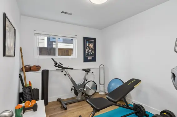 316 West 21st Street, North Vancouver For Sale - image 34