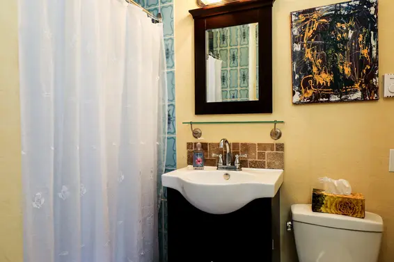 Bathroom - 3791 Regent Avenue  