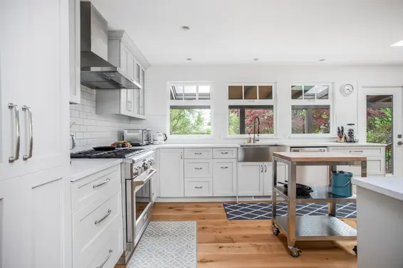 2737 Wyat Place, North Vancouver For Sale - image 9