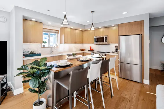 406 108 West Esplanade, North Vancouver For Sale - image 10