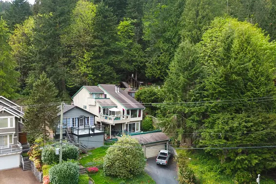2497 Panorama Drive, North Vancouver For Sale - image 2