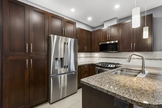 303 116 West 23rd Street, North Vancouver For Sale - image 11