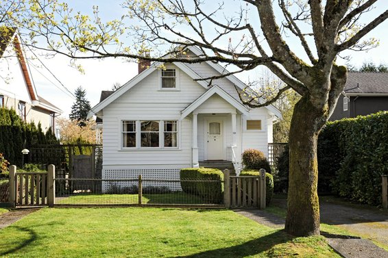 131 East Windsor Road, North Vancouver