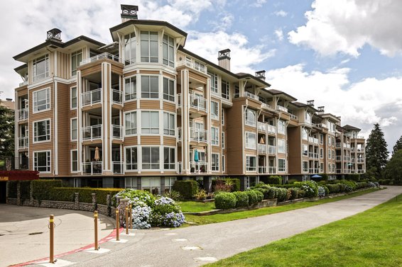 219-3629 Deercrest Drive, North Vancouver