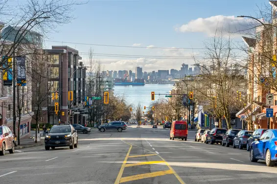 218 332 Lonsdale Avenue, North Vancouver For Sale - image 1