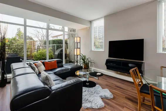1621 Eastern Avenue, North Vancouver For Sale - image 3