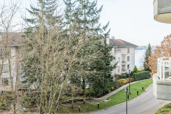 417 3600 Windcrest Drive, North Vancouver For Sale - image 8