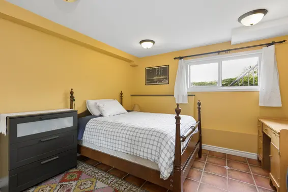 704 Maurelle Court, North Vancouver For Sale - image 35
