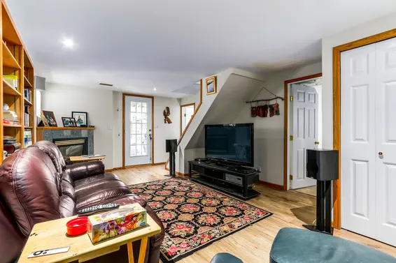 Family room  - 1637 Evelyn Street  